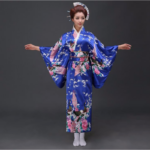 Kimono Traditionnel Bleu Japonais Femme